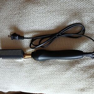 Black and Gold Electric Hot Comb